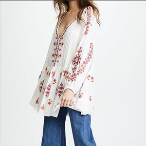 NWT ! Free people flowing top